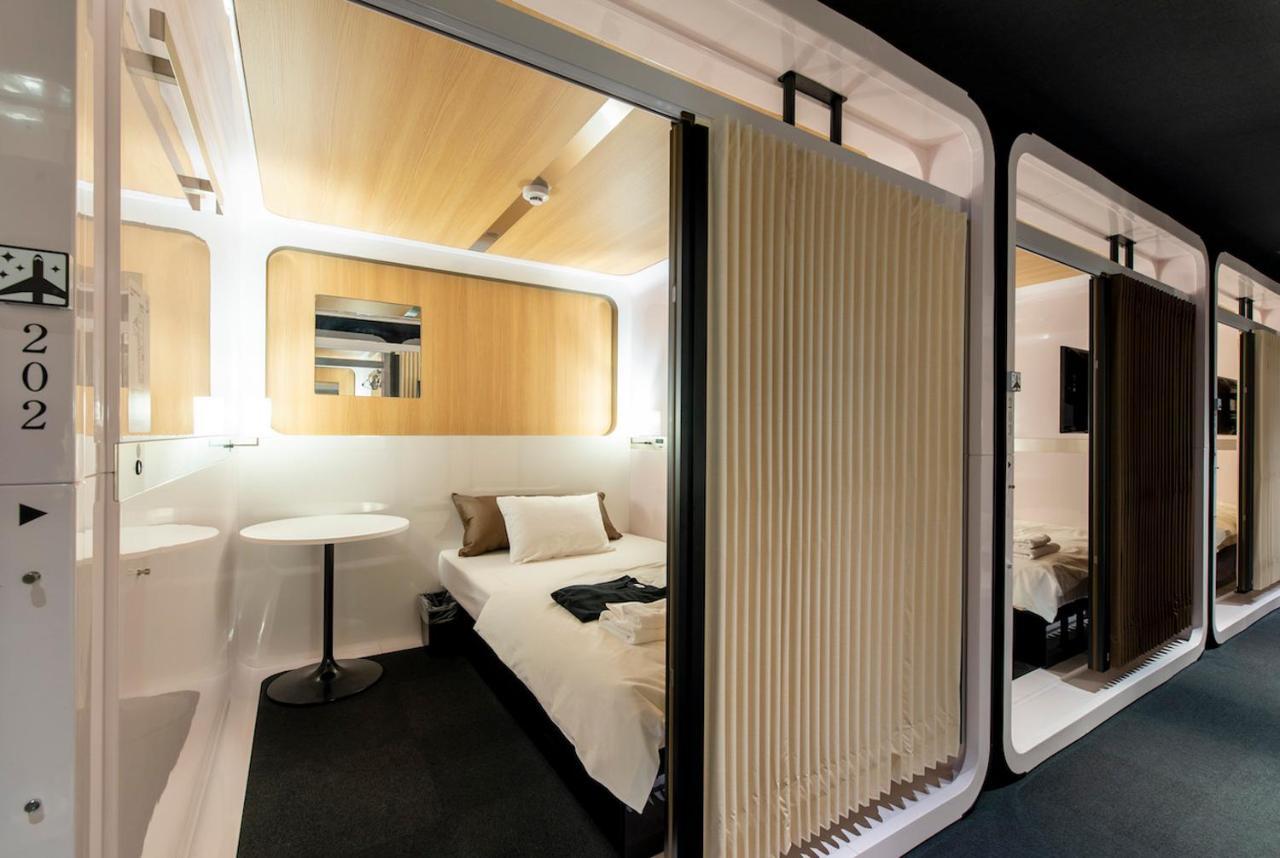 First Cabin Nihonbashi Suitengu Токио Экстерьер фото